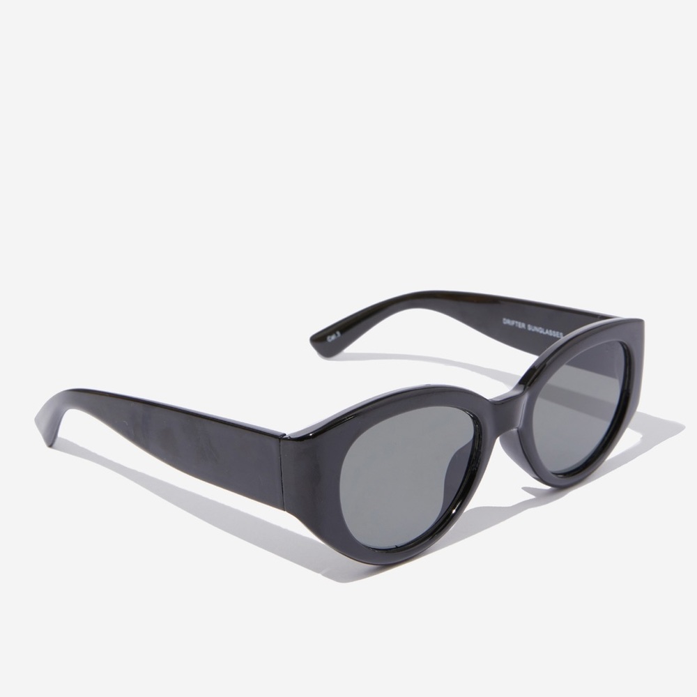 NEW Differ sunglasses